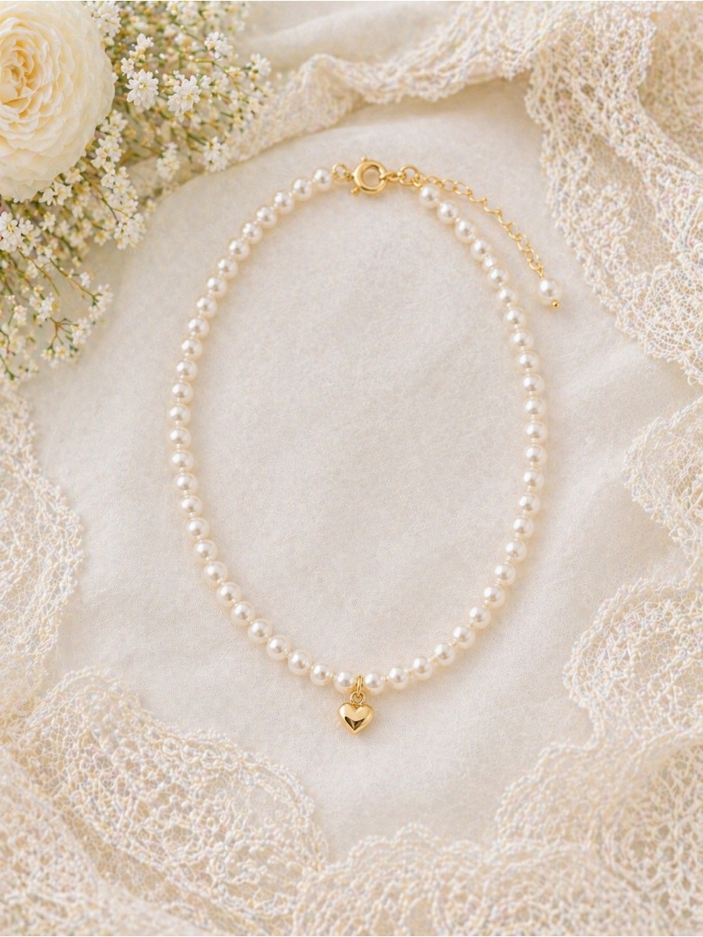 Classic White genuine  fresh water Pearl Necklace with Gold Heart Pendant